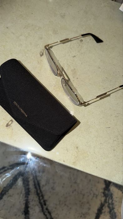Óculos Dolce & Gabbana – armação metal dourado c/ estojo original