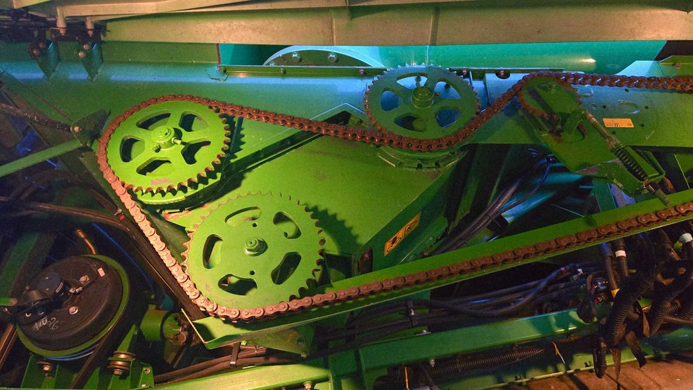 John deere S680i