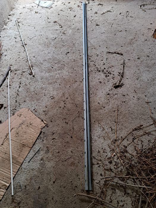 Postes ou estacas  madeira