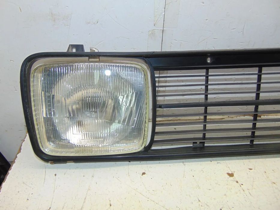 Ford Escort MK2 Grelha " nova de stock antigo