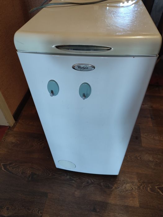 Машинка пральна Whirlpool