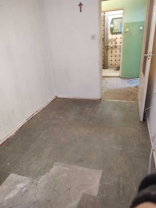 Opróżnianie mieszkań, lokali, piwnic strychow, garazy. Kompleksowo !!