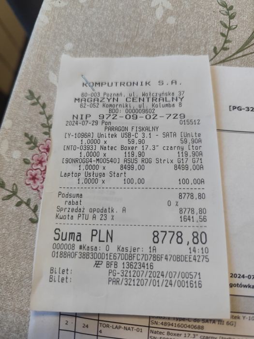 Sprzedam Asus Róg Strix/RTX 4070 TGP 140 W/Ryzen 9 /17,3 -240Hz 2K