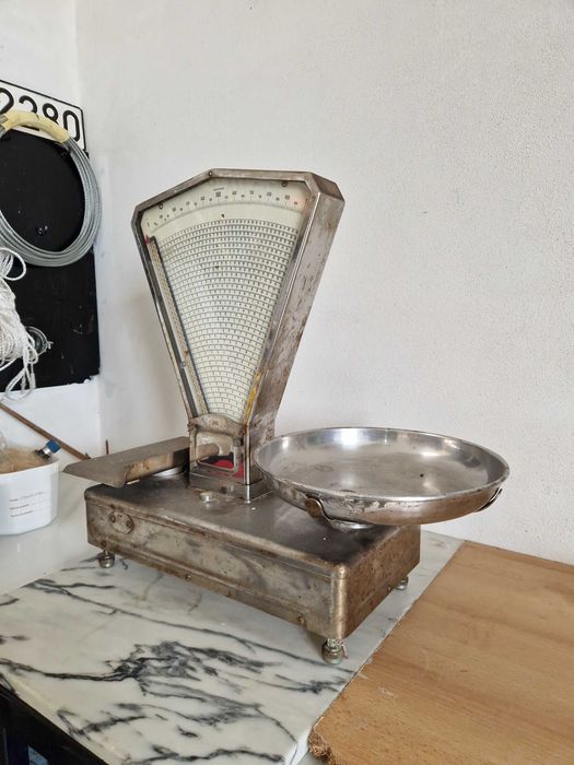 Balança decimal de mercearia Avery Portuguesa Lda.