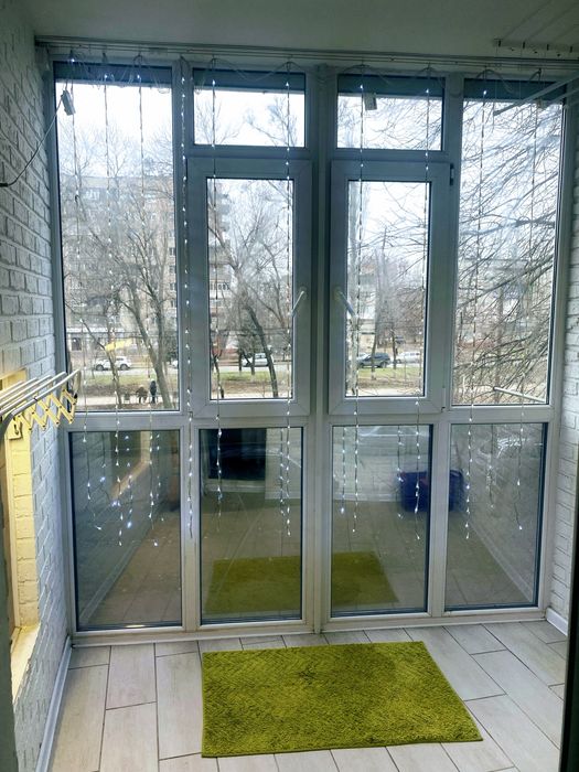 Сдам рядом с Чудо маркетом на 2 этаже теплую и уютную квартиру.