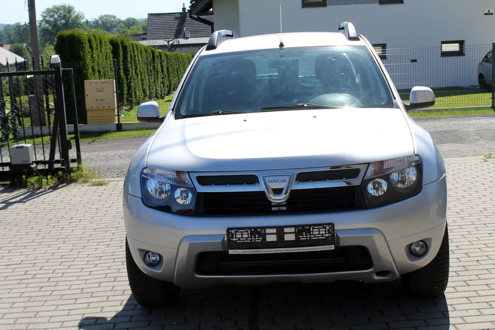 Dacia Duster 4x4 ŁADNA KLIMA  1500 cm 110 koni po serwisie rozrządu.