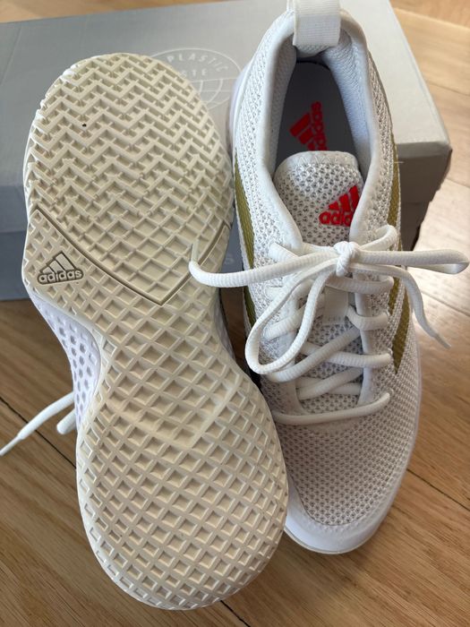 Adidas padel/tennis trainers