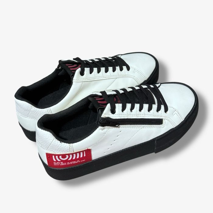 Tenis Bershka Novos (Tam. 41)