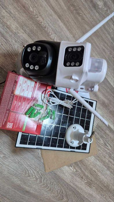 Бездротова 4G-камера TP-15 V380 із сонячною панеллю+ SD card 32GB +SIM