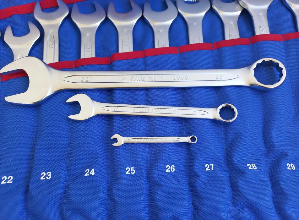 Набір ключів 6-32мм рожково-накидних комбінованих King Tony 1226MR