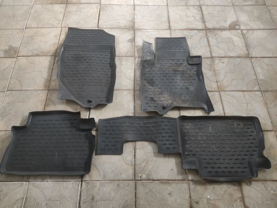 Коврики для інфініті