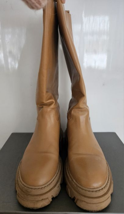 Brązowe karmelowe buty kozaki Ovye skóra naturalna skórzane