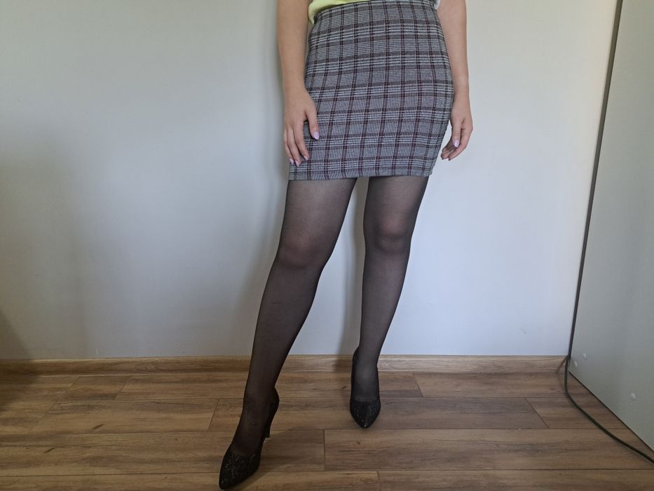 Spódniczka mini w kratę - Sinsay