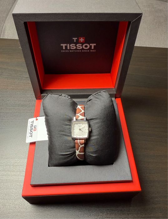 Годинник жіночий Tissot Lovely