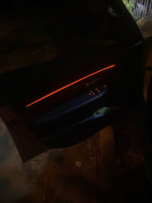 Подсветка салона карт BMW F30-F31 бампер nbt руль M підсвітка салону