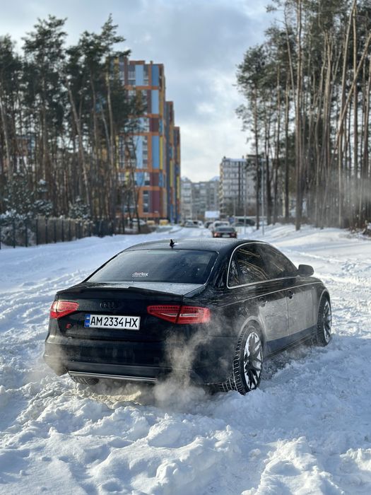 Продам Audi A4 B8 Quattro