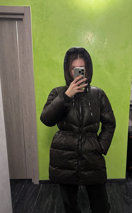 Пуховик Svea (шведская торговая марк)