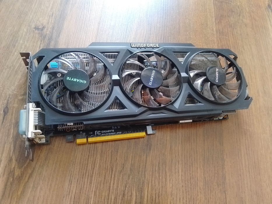 Gigabyte GeForce GTX 770 OC (model: GV-N770OC-2GD).