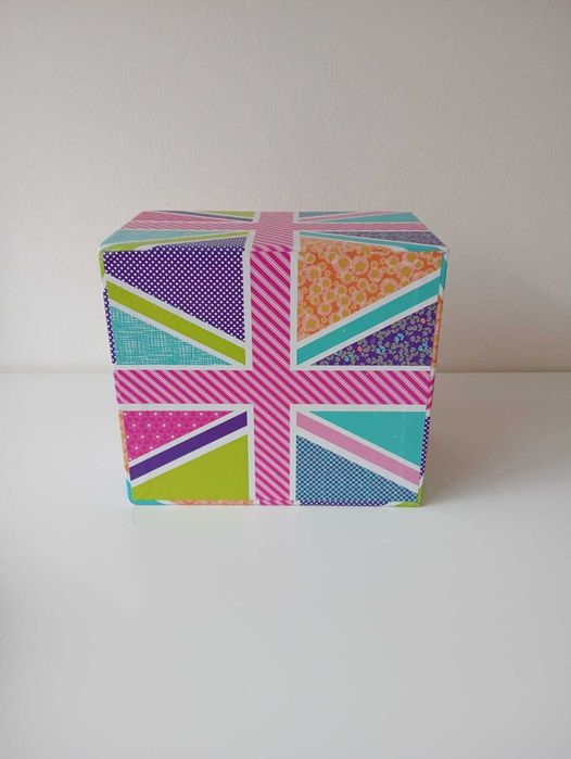 Caixa de arrumação secretária64750878229507124