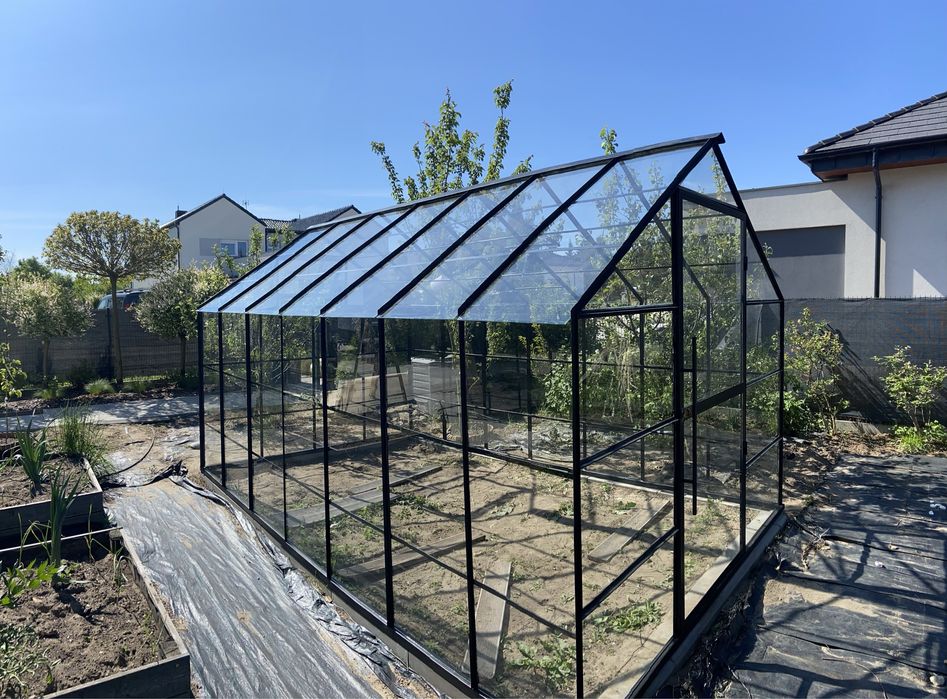 Szklarnia szklana spawana 10m2