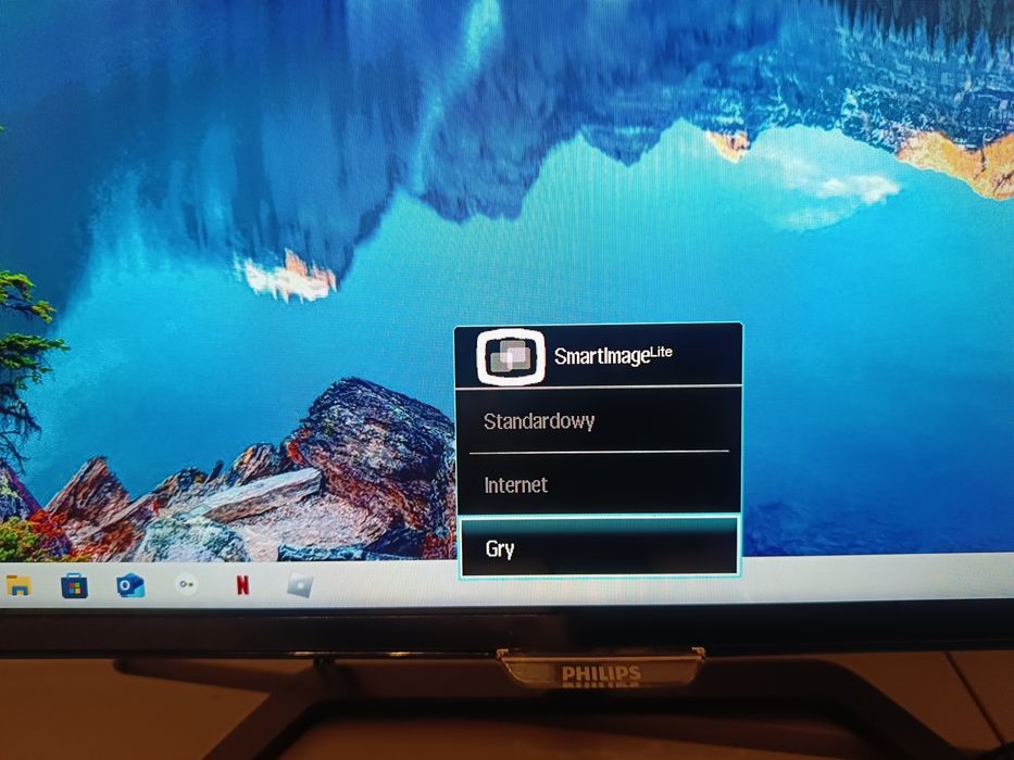 Monitor PHILIPS 323E7Q 32