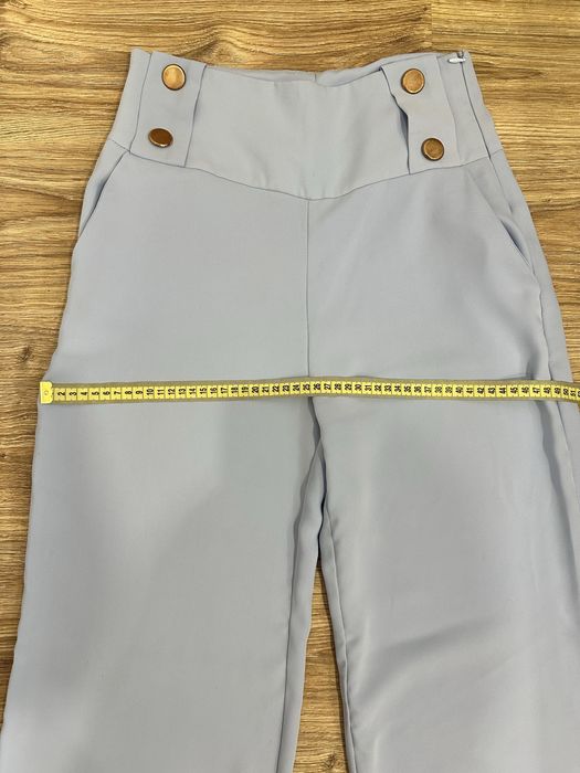 Безкоштовно штани