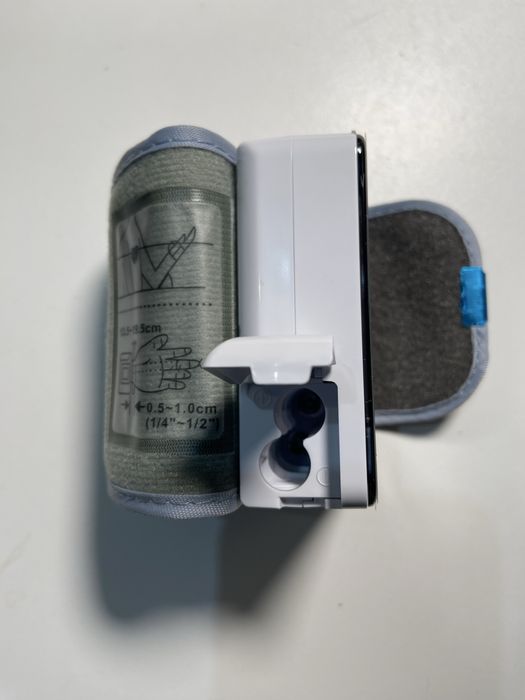 Электронный измеритель давления СК - W 133 , тонометр на запястье