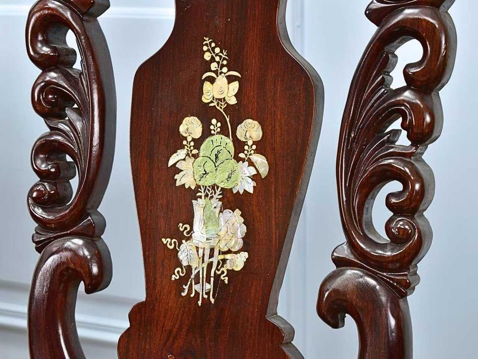 Антикварна лава у східному стилі