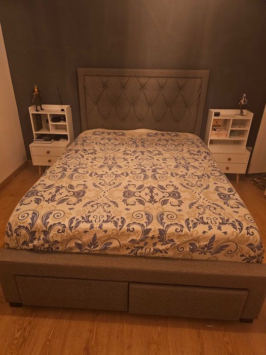 Cama de Casal com gavetas