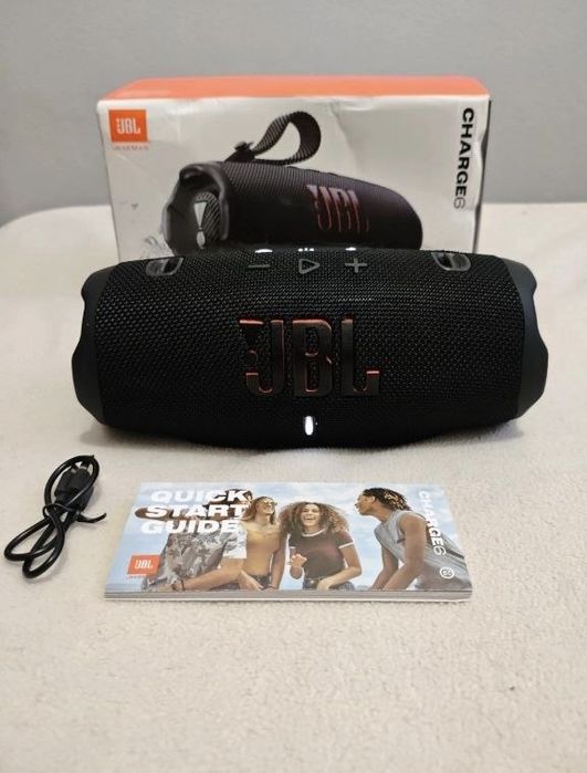 JBL Charge 6 Nova