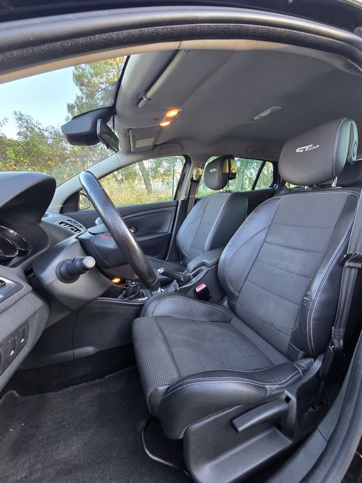 Renault Mégane Sport Tourer — fotografia 5