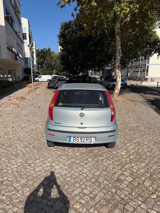 Fiat Punto 2004 automático