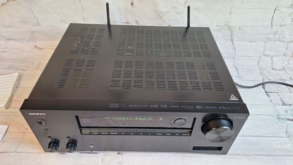7.2  Onkyo Tx-nr696  Wi-fi BT THX 4k/60p HDR Atmos Vtuner google Sonos