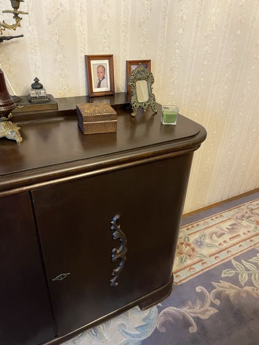 Komplet starych mebli