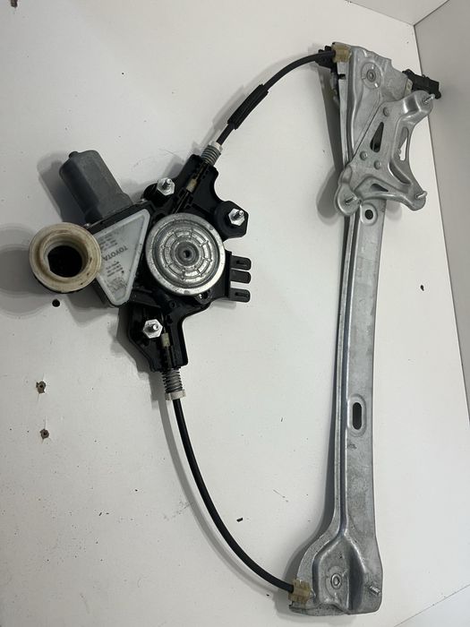 Podniśnik mechanizm szyby Toyota Corolla e21 prawy przedni przód