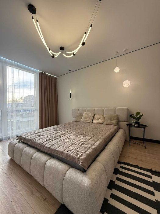 Продаж 1км квартира з ремонтом і меблями ЖК Auroom Spark