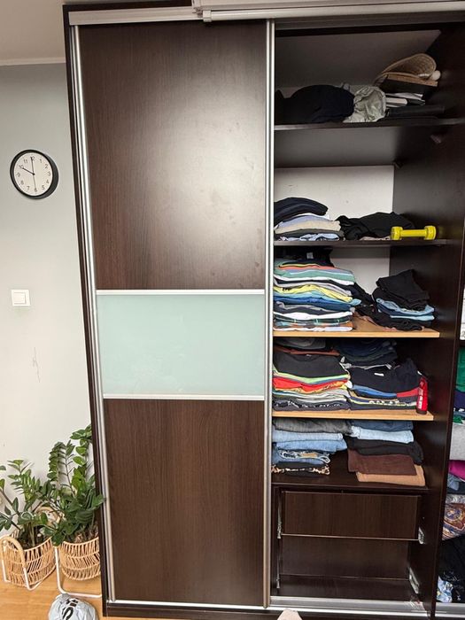 Duża szafa za darmo !!!Zarezerwowane do soboty