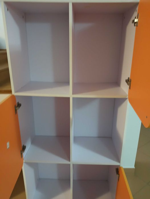 Estante quarto de criança