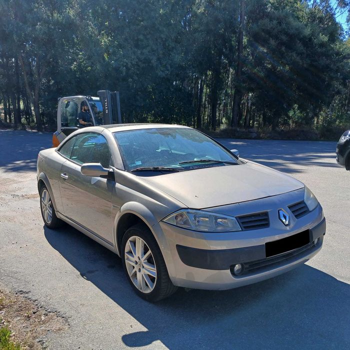 Renault Megane CC 1.6 de 2005 - Peças Usadas