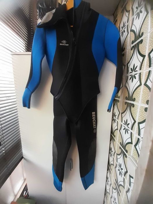 fato de mergulho de senhora beuchat