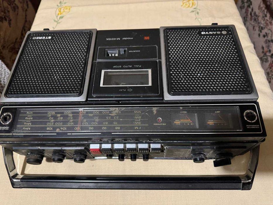 Кассетный магнитофон SANIO.Japan.