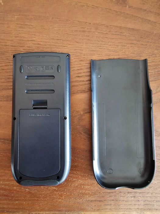 Calculadora Gráfica TI-84 Plus    Texas Instruments