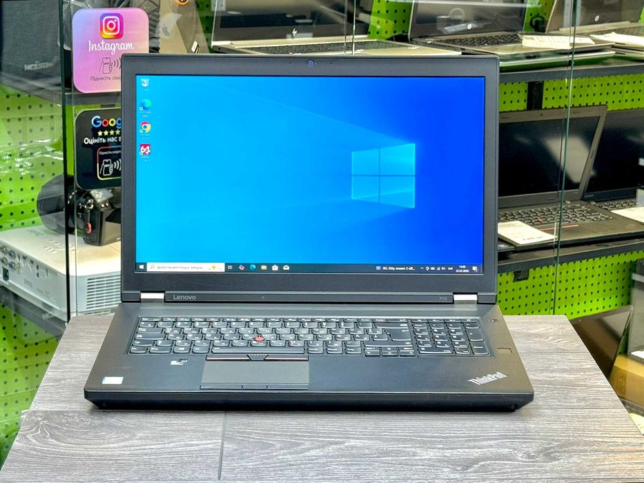 • 17 Дюймів / 4K / Lenovo Thinkpad P70 / Core i7 / Quadro M3000M 4Gb •