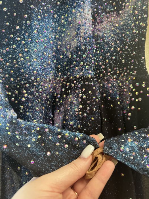 Ексклюзивна сукня для фігурного катання/ гімнастики , з камінчиками swarovski