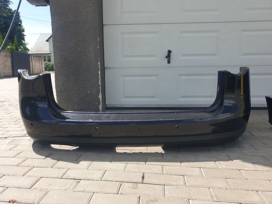 Passat b6 zderzak tył kombi lc9x