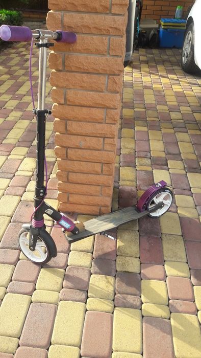 САМОКАТ в відмінному стані.