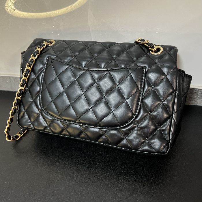 skórzana torebka Chanel