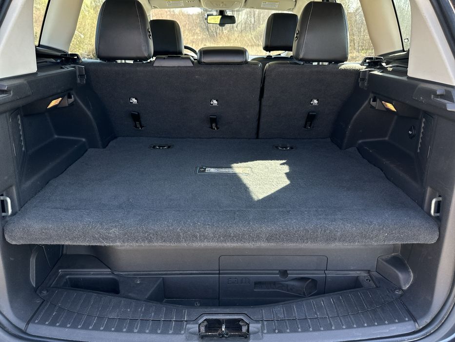 Ford C-max  hybrid sel