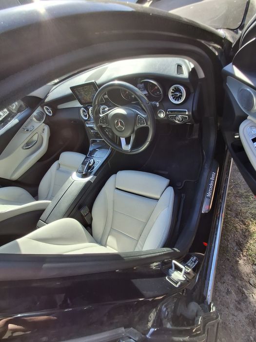 Кузовні елементи Mercedes C205