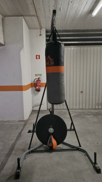Saco de Boxe 20kg + suporte